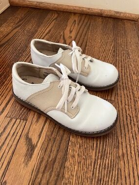 Footmates Oxford Saddle Shoes